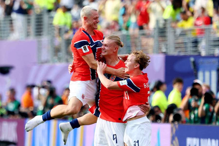 Haaland celebra un gol Haaland celebra un gol