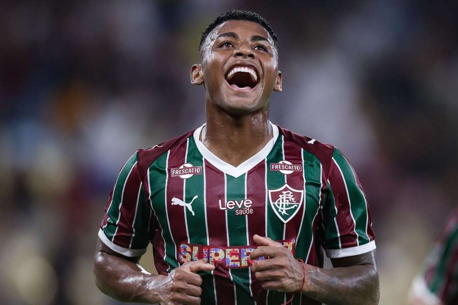 Hércules marcou em Fluminense 3x1 Corinthians
