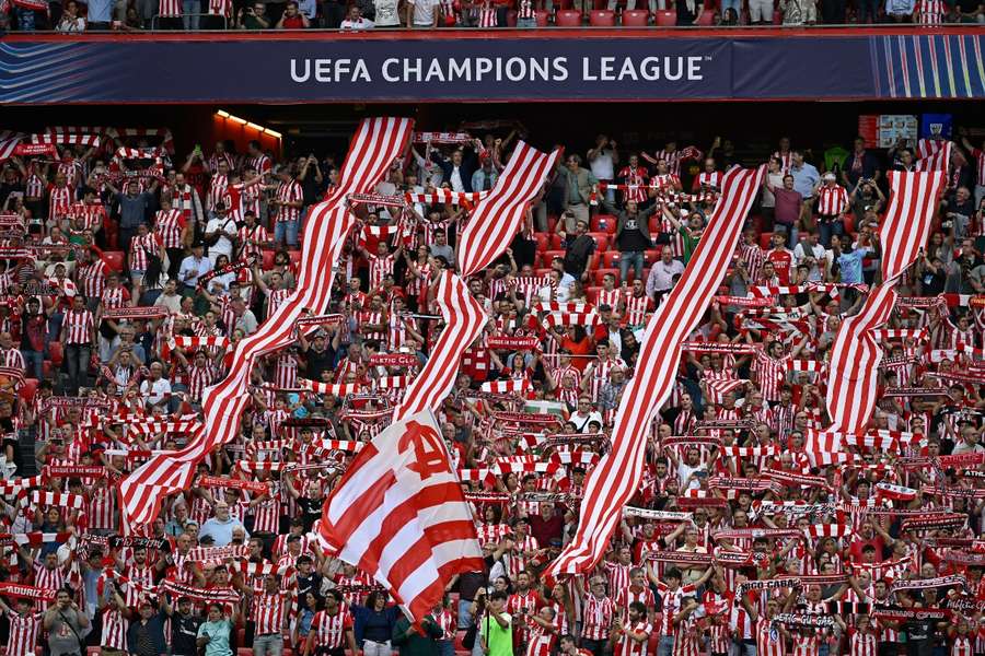 Imagen de las gradas de San Mamés durante el Athletic-Arsenal