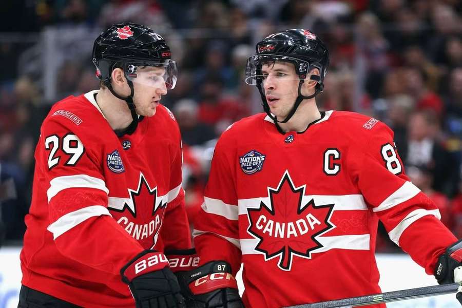 MacKinnon a Crosby budú patriť medzi najväčšie hviezdy šampionátu. MacKinnon a Crosby budú patriť medzi najväčšie hviezdy šampionátu.