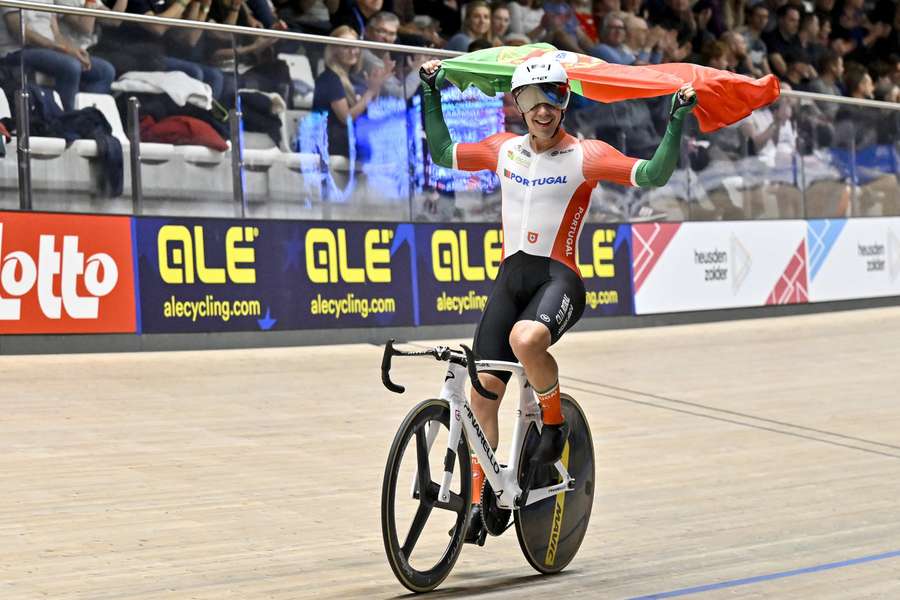 Iúri Leitão vence omnium em Barcelona