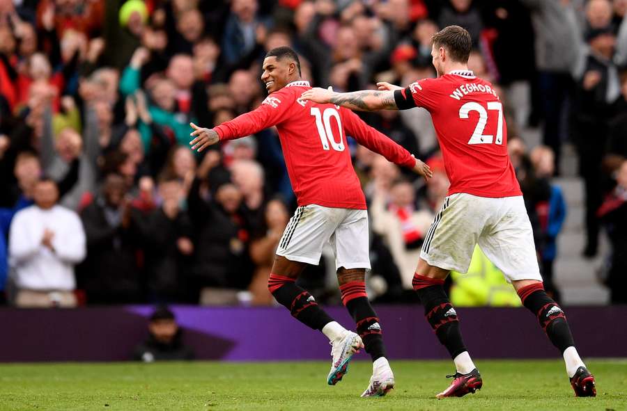 Manchester United's English striker Marcus Rashford celebrates scoring the team's second goal