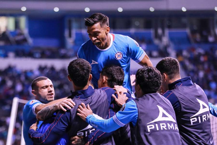 El Cruz Azul está de celebración.