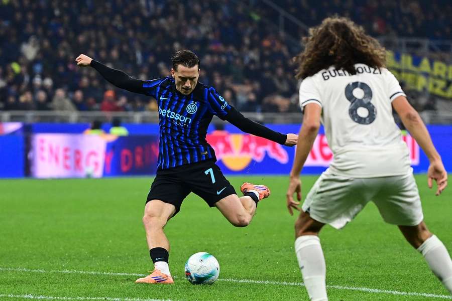 Nieuznany gol Zielińskiego, Inter liderem Serie A po zwycięstwie nad Lazio