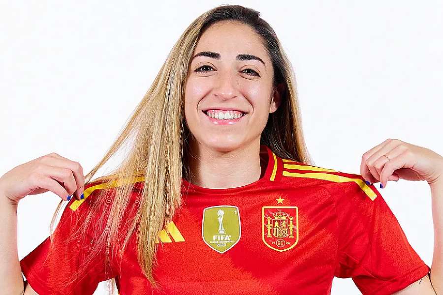 Olga Carmona llevará su habitual 7 a la espalda