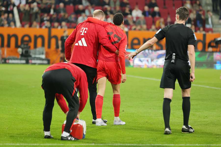 Jamal Musiala iese accidentat din meciul cu Augsburg