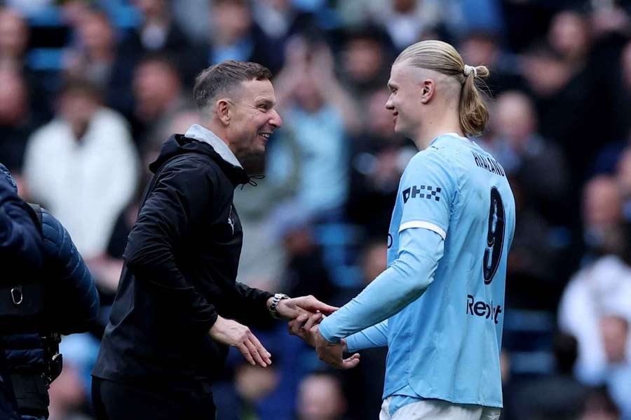 Lijnders: Man City FA Cup triumph made Pep happy - and that's rare!
