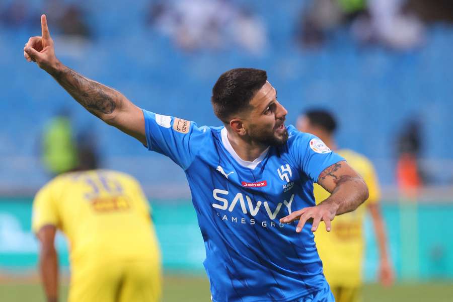 Al Hilal beat Al Hazm to clinch the title