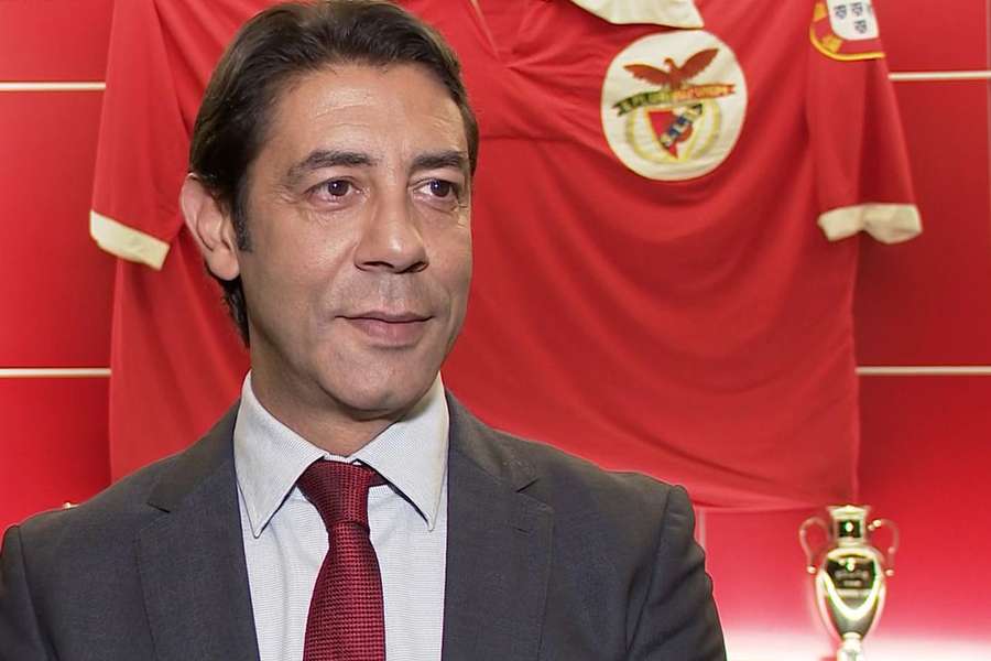 Rui Costa presentará al nuevo entrenador del Benfica antes del 6 de septiembre