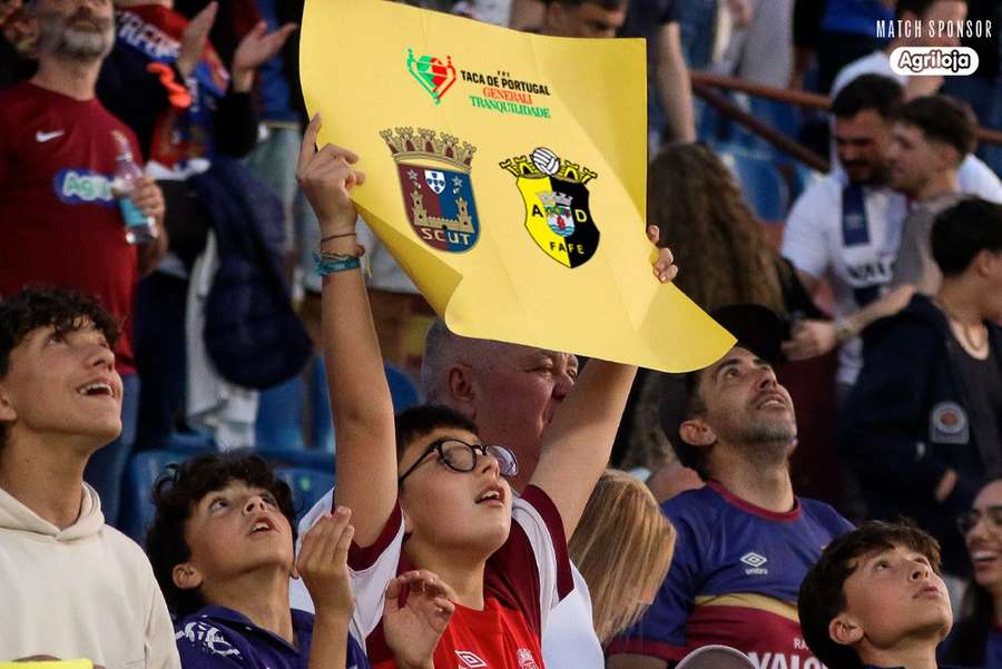 Adeptos de Torreense e Fafe partilham crença na ida ao Jamor