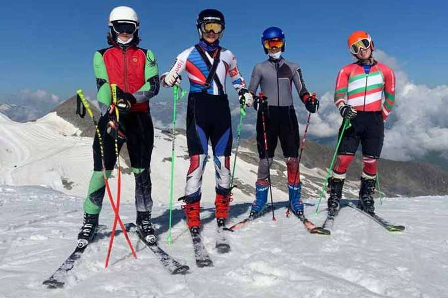Vanina Guerillot de Oliveira, Manuel Ramos, Baptiste Araújo e Ricardo Brancal