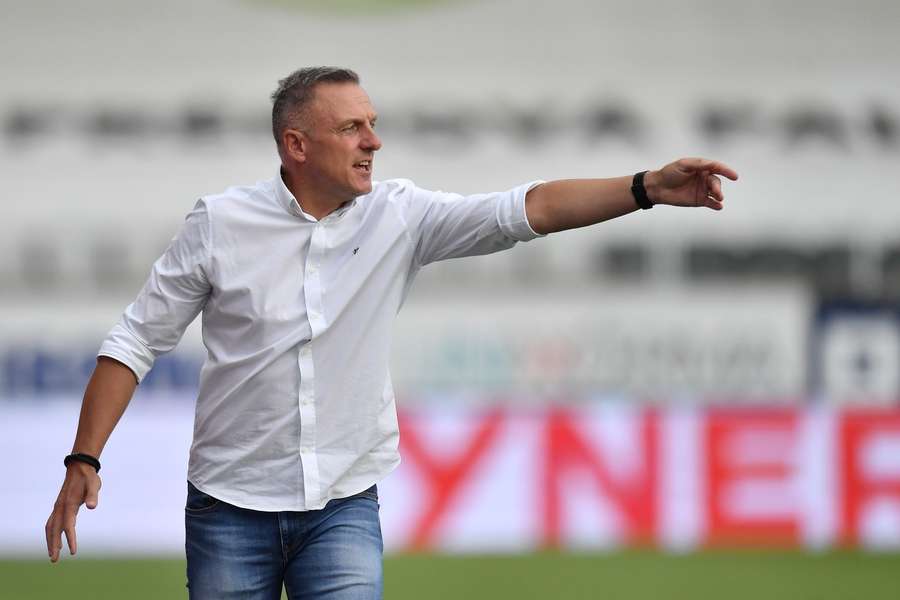 Trenér Jablonce Luboš Kozel. Trenér Jablonce Luboš Kozel.