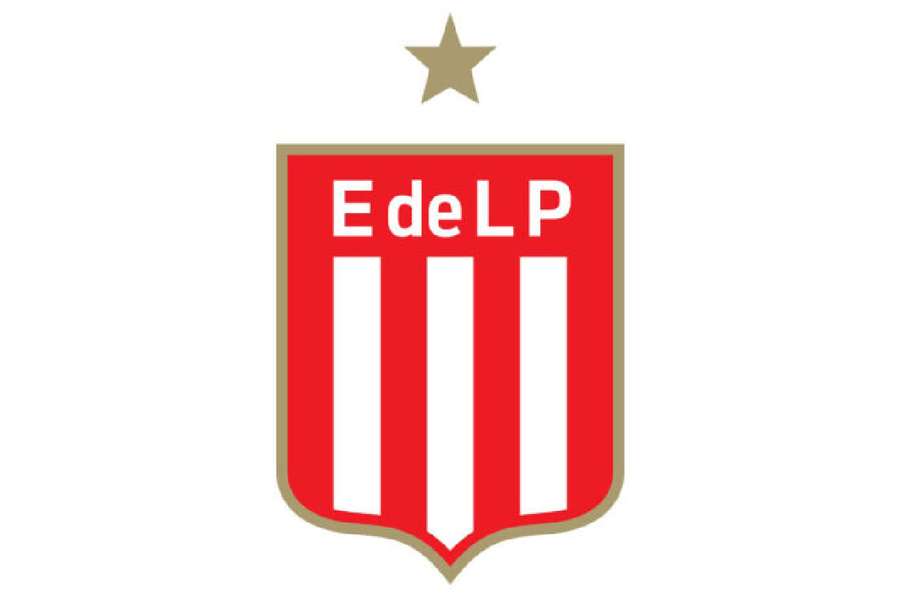 O Estudiantes de La Plata acusou o clube espanhol