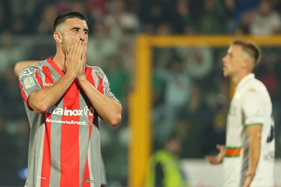 Cremonese teve várias oportunidades para vencer o jogo