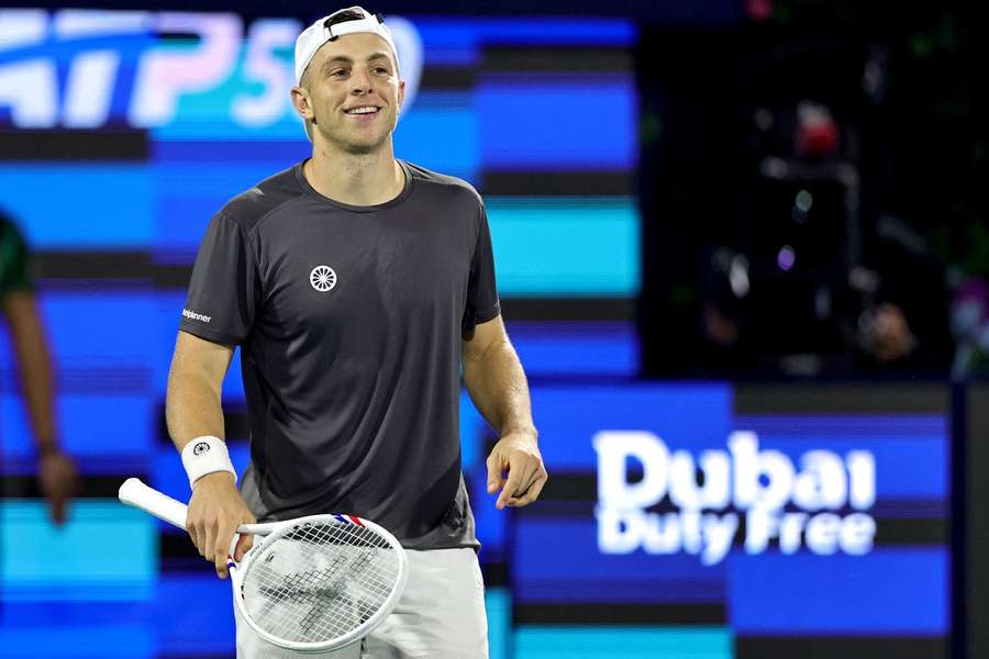 Tallon Griekspoor smiles during the Dubai semifinal against Andrey Rublev