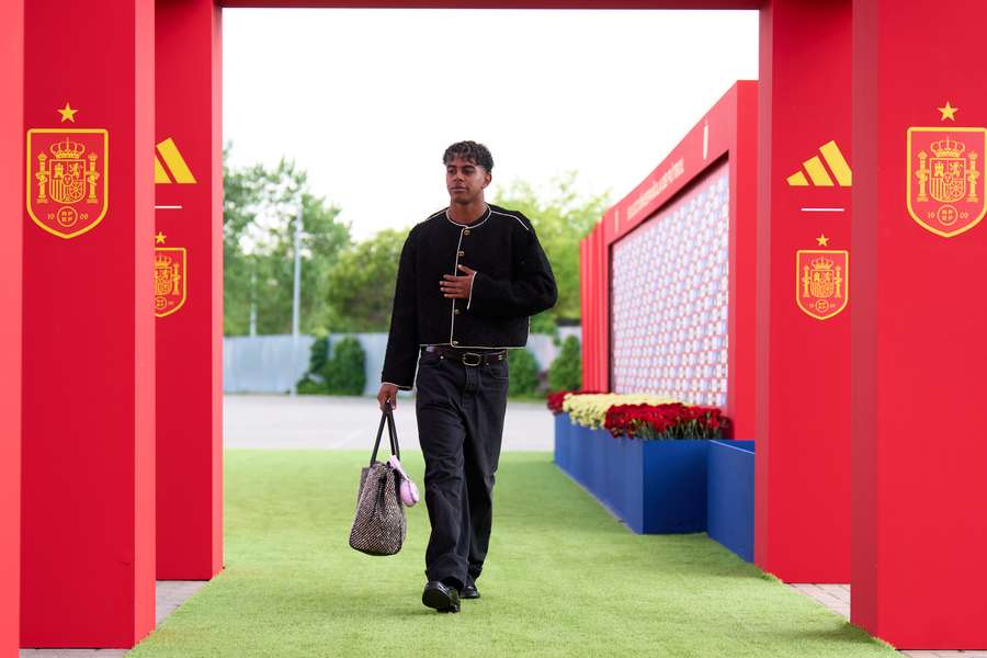 Lamine Yamal, a su llegada a la concentración de la selección española Lamine Yamal, a su llegada a la concentración de la selección española