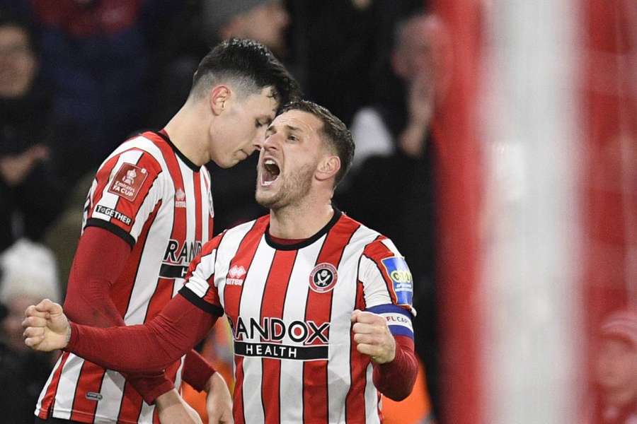 Sheffield conseguiu uma vitória impressionante sobre os Spurs
