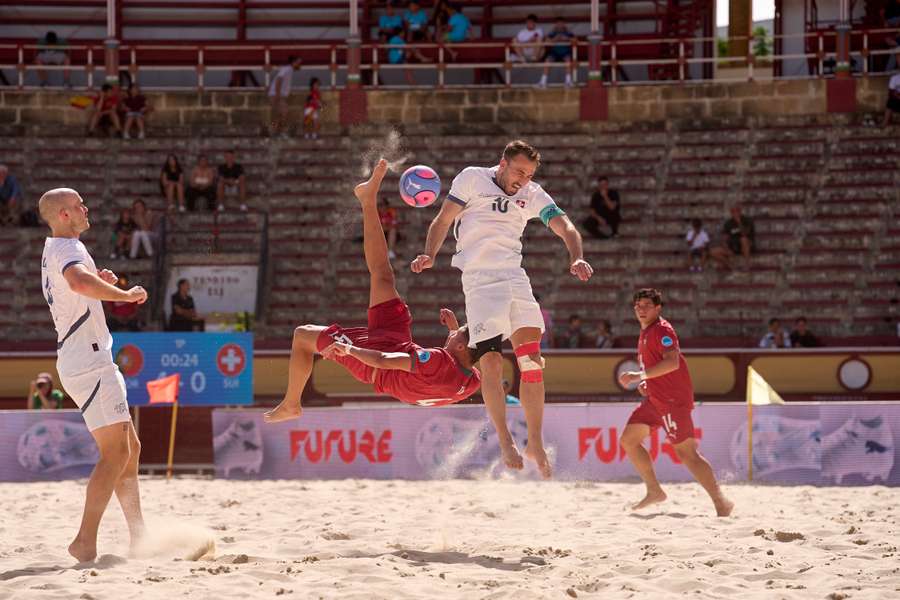 Portugal venceu a Suíça por 9-4 Portugal venceu a Suíça por 9-4