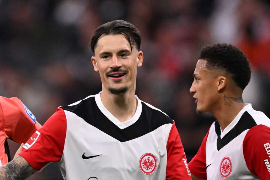 Frankfurts Abwehrchef Robin Koch (M.) Frankfurts Abwehrchef Robin Koch (M.)