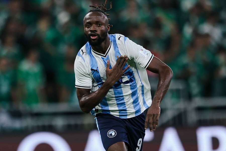 Fiston Mayele fez uma grande partida em Jeddah
