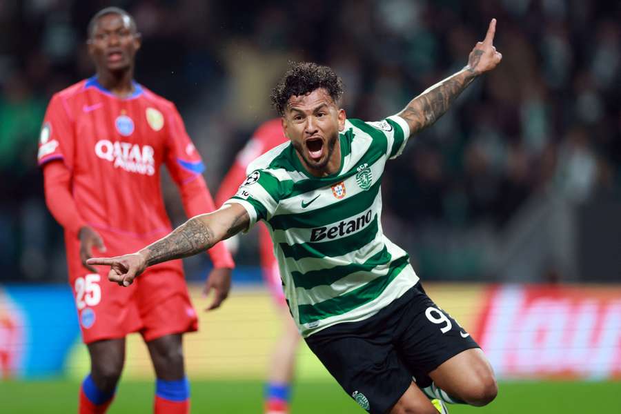 Sporting's Luis Suarez celebrates scoring the winner against PSG