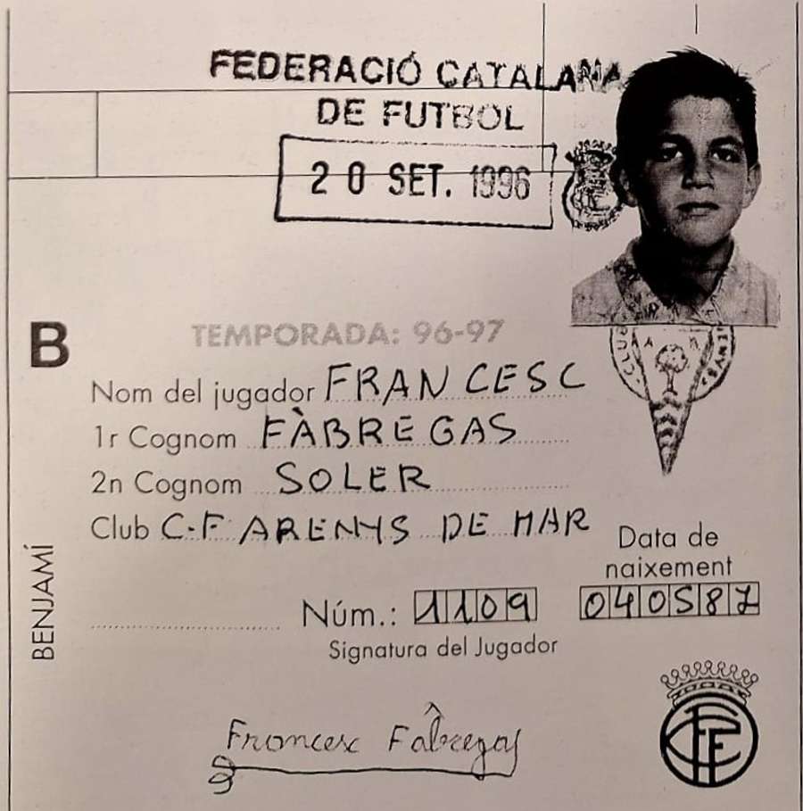 El primer pase de Cesc Fàbregas