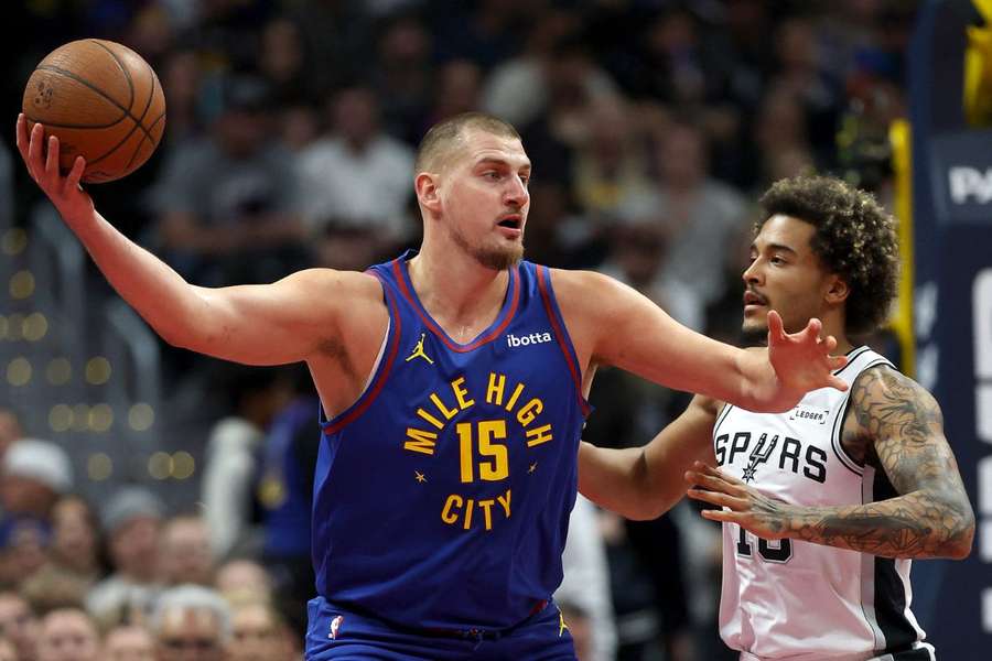 Wielkie zwycięstwo San Antonio Spurs z Denver Nuggets. Sochan zagrał ponad 15 minut