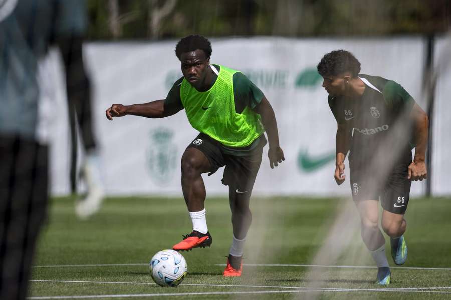 Nestory Irankunda pode estrear-se pelo Sporting Nestory Irankunda pode estrear-se pelo Sporting