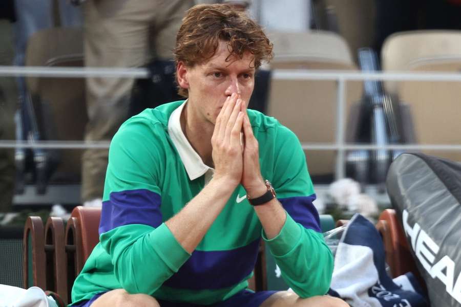 Jannik Sinner po prohrané bitvě ve finále French Open.
