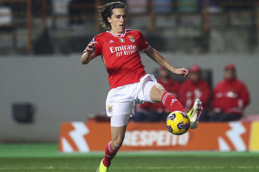 Álvaro Carreras estreou-se a titular pelo Benfica
