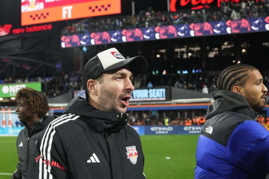 Schwarz ist seit Dezember 2023 Cheftrainer in New York.