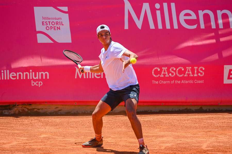 Tiago Pereira estreou-se no Estoril Open Tiago Pereira estreou-se no Estoril Open