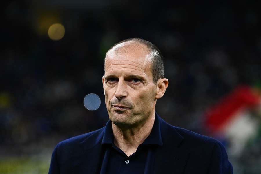 Allegri durante a partida contra a Inter