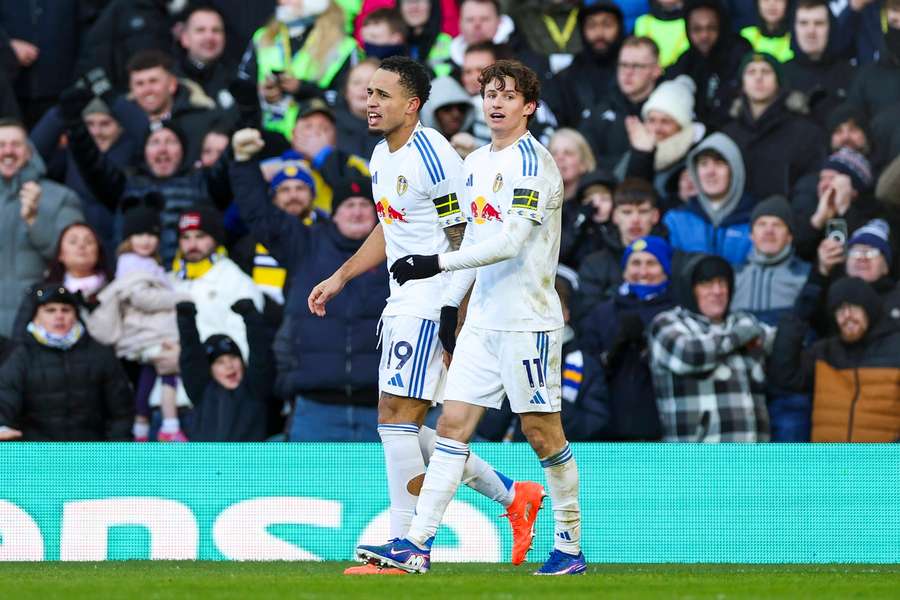 Leeds empatou na receção ao Manchester United