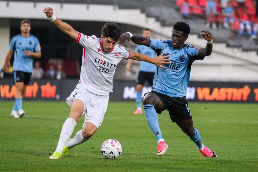 Slovan vstupuje do odvety 2. predkola Ligy majstrov v lepšej pozícii. Slovan vstupuje do odvety 2. predkola Ligy majstrov v lepšej pozícii.