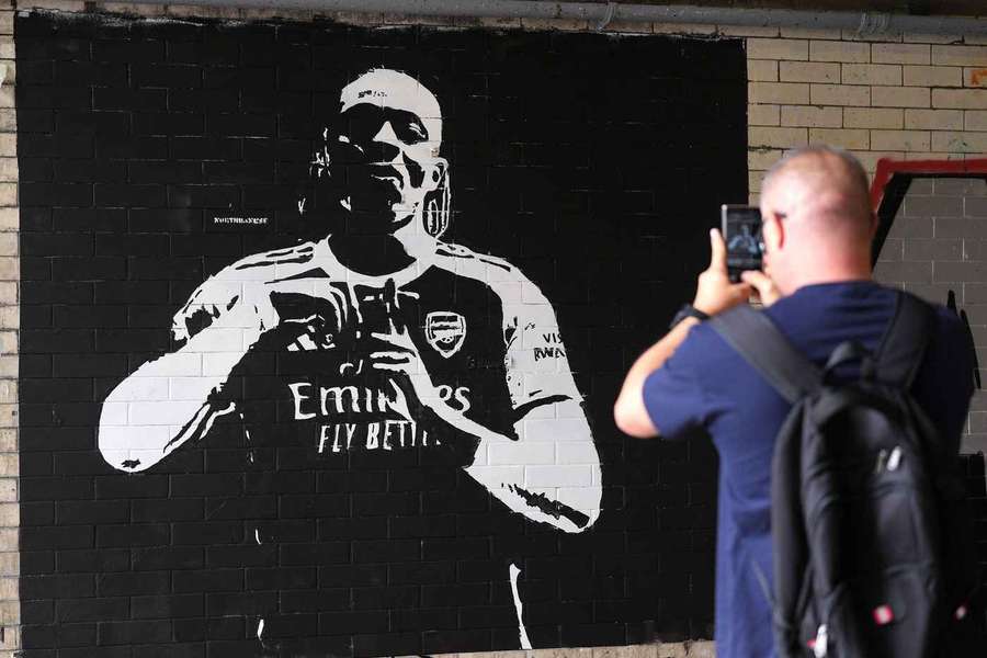 DONE DEAL: Arsenal Confirm £60m Signing of Eberechi Eze After Tottenham Transfer Hijack DONE DEAL: Arsenal Confirm £60m Signing of Eberechi Eze After Tottenham Transfer Hijack