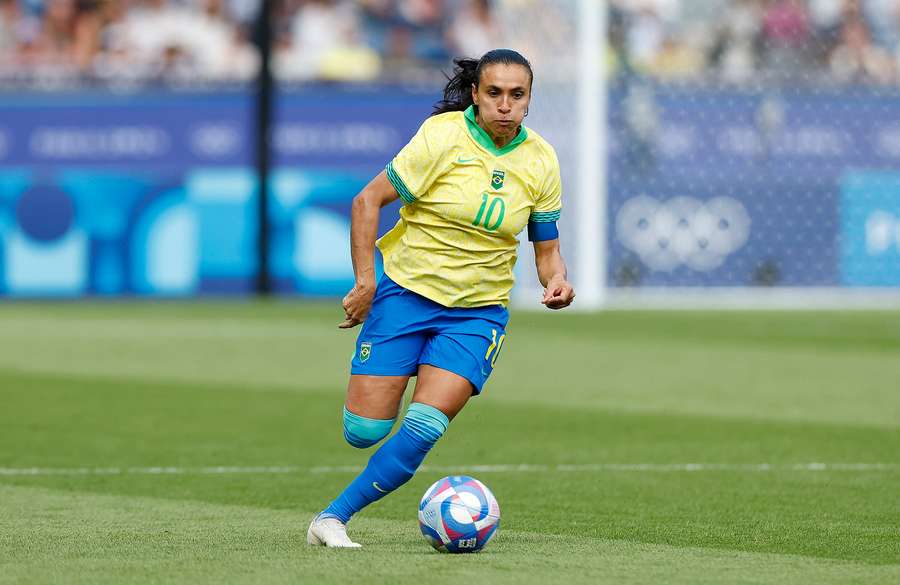 Marta pode fazer sua despedida olímpica contra a Espanha