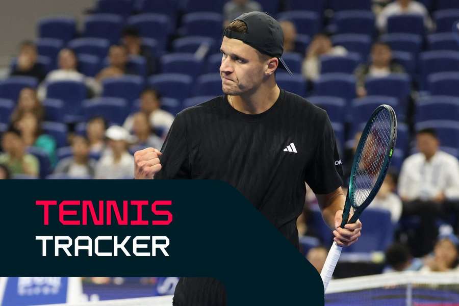 Jakub Mensik faces Joao Fonseca later this evening