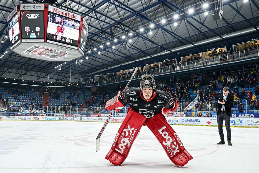 Škorvánek oslavuje deviatu nulu sezóny.