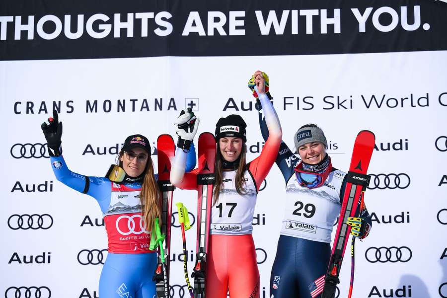 Sofia Goggia seconda nel superG di Crans Montana, vince la svizzera Blanc