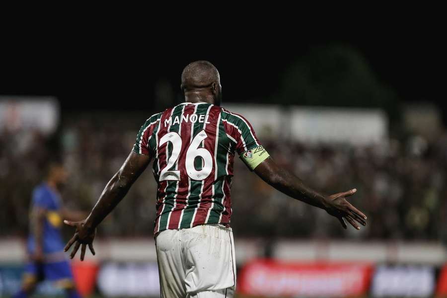 Manoel foi o capitão do Fluminense na partida