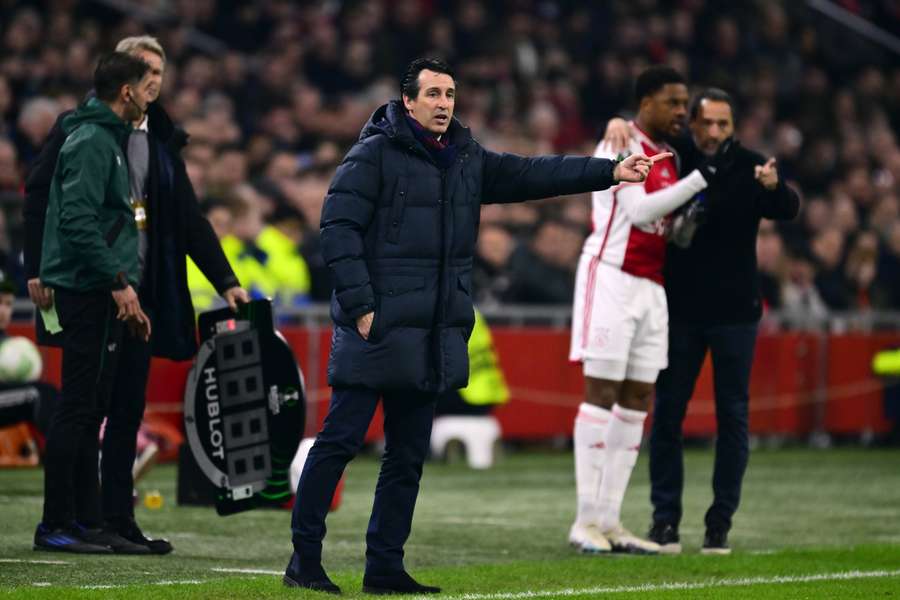 Unai Emery ziet zijn eigen team als favoriet voor het bereiken van de kwartfinales