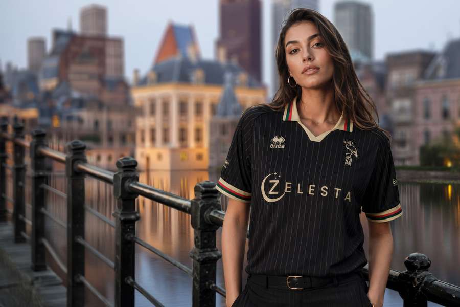ADO Den Haag's away kit