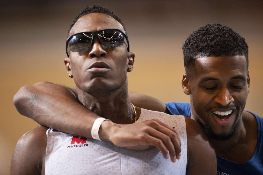 Liemarvin Bonevacia en Isayah Boers soepel naar halve finales 400 meter EK indoor