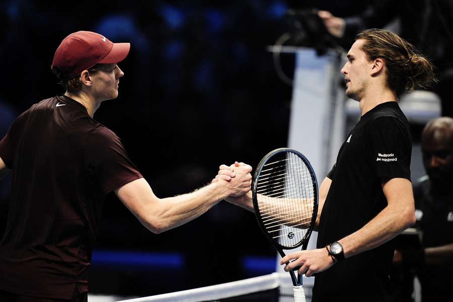 Jannik Sinner and Alexander Zverev shake hands
