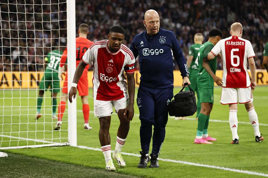 Bergwijn valt geblesseerd uit