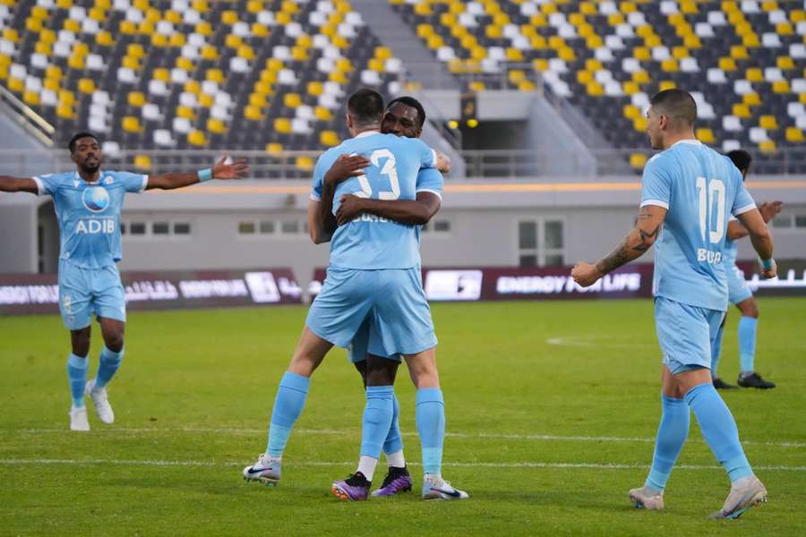 Andrei Burcă înscrie golul victoriei din penalty pentru Bani Yas