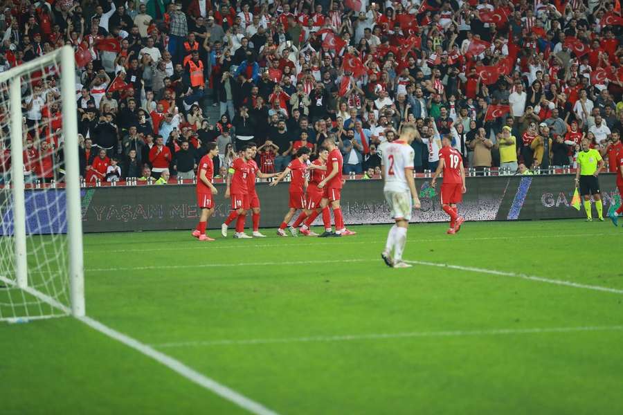 A festa dos jogadores turcos