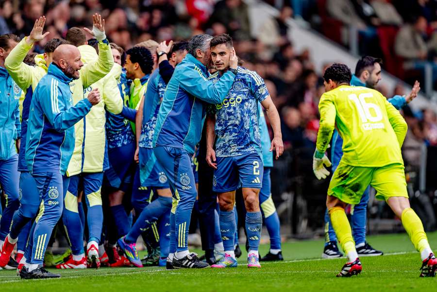 L'Ajax en pleine célébration contre le PSV ce dimanche. 