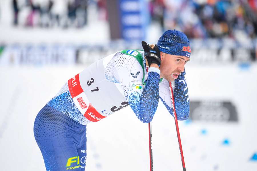 Tour de Ski - Fin Hyvarinen wygrał bieg na 10 km techniką klasyczną, Polacy daleko